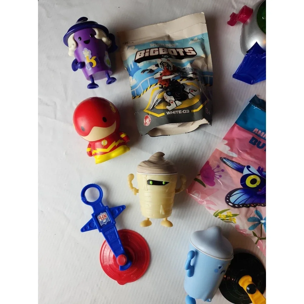 25+ Collectible Burger King & Wendy's‎ Toys NIB & Loose Many Vintage Fun, Unique